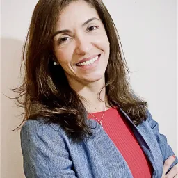 Paula Tavares
